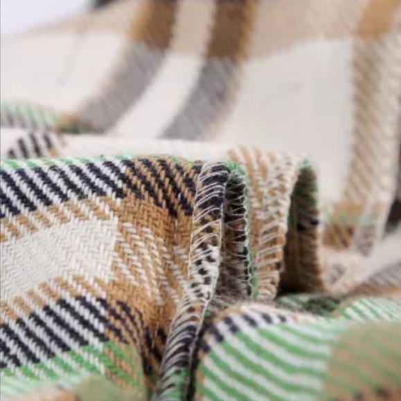 π₯πHPπNew Geometric Plaid shacket - Picture 6 of 16